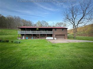 843 Skull Run Rd, Ravenswood, WV 26164