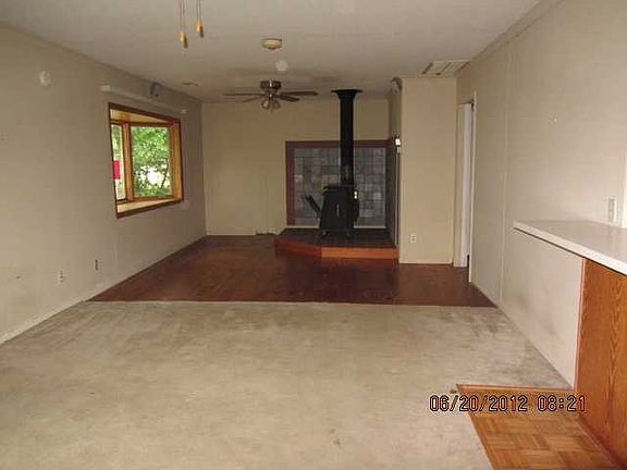 2nd image of 805 E Monroe Ave
