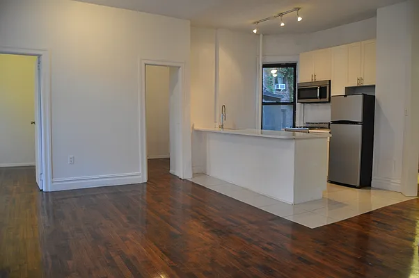 Rented by Sky Management | media 56