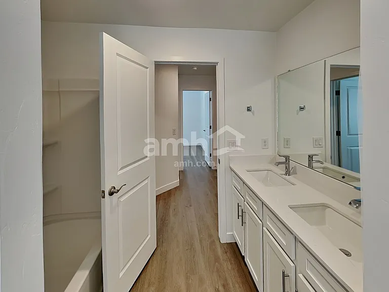 6483 E Corte Piramide — Photo 16