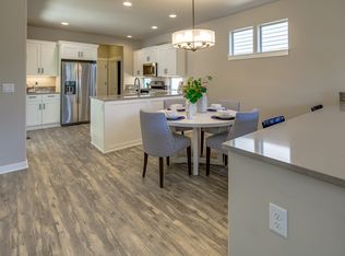 20860 SE Sunniberg Ln, Bend, OR 97702