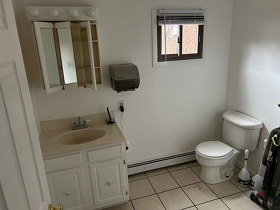 2nd image of 307 S Juniata St Rear 307
