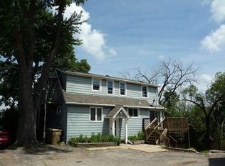 15 Lakeshore Ct #15LAKESHOR, Madison, WI 53715