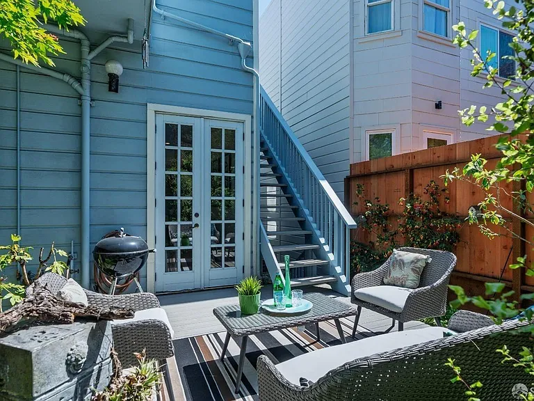 135 Scott St — Photo 19