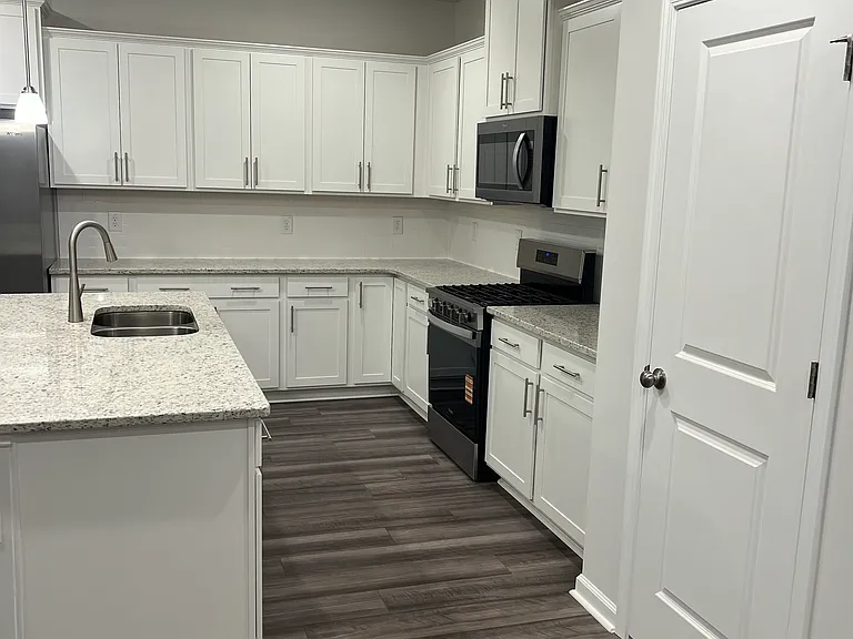 240 Fosterton Cottage Way — Photo 8