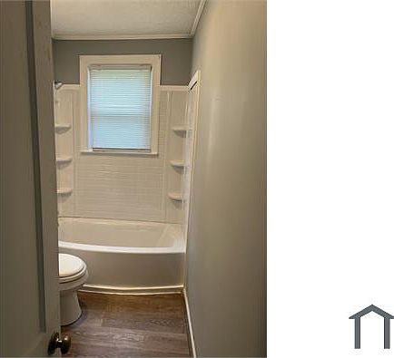 2nd image of 183 Nelson Ave