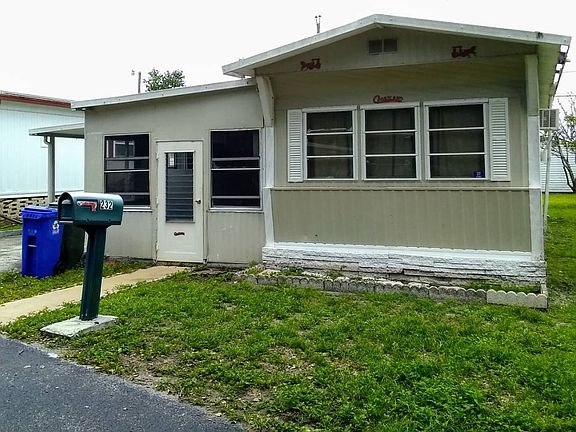 2nd image of 232 Pearl Ave