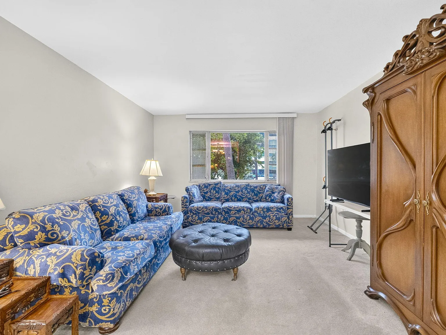 2 bed, 2.0 bath, 930 sqft, $1,750 — Photo 4