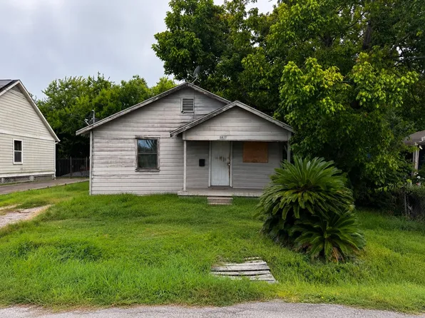 7826 Brandon St, Houston, TX 77051