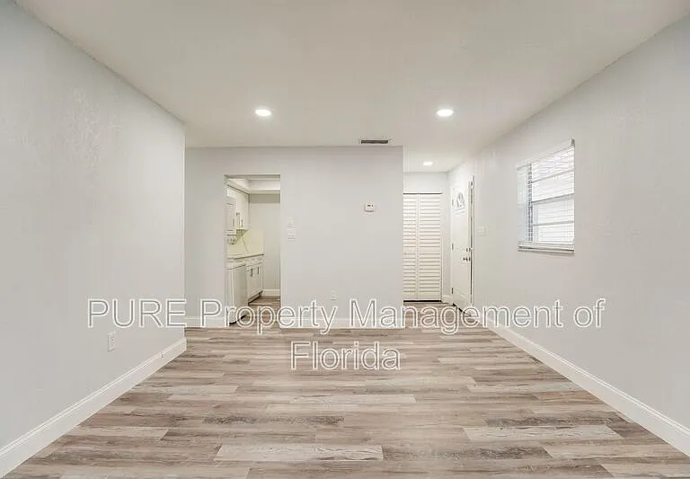 1610 SE 25th St #A — Photo 6
