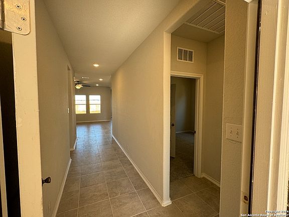 3rd image of 14615 Flatiron Cliff