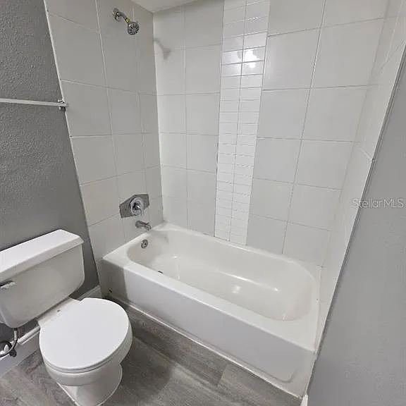 6130 Westgate Dr #102 — Photo 27