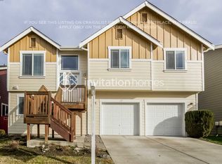 205 Phoenix Ave SW, Orting, WA 98360