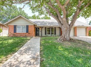4813 Selkirk Dr, Fort Worth, TX 76109