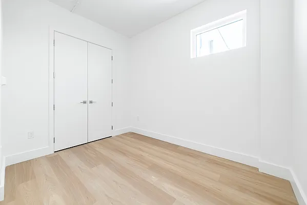 Rented by Key City Capital Inc | media 7