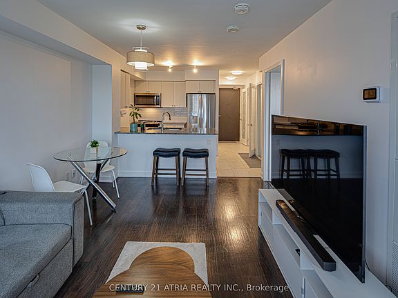 4th image of 8 Trent Ave #503