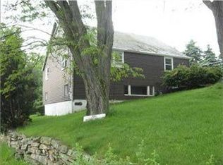 501 Locust Valley Rd, Greensburg, PA 15601