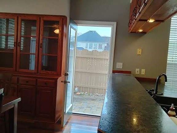 5th image of 2304 Gateshead Ct