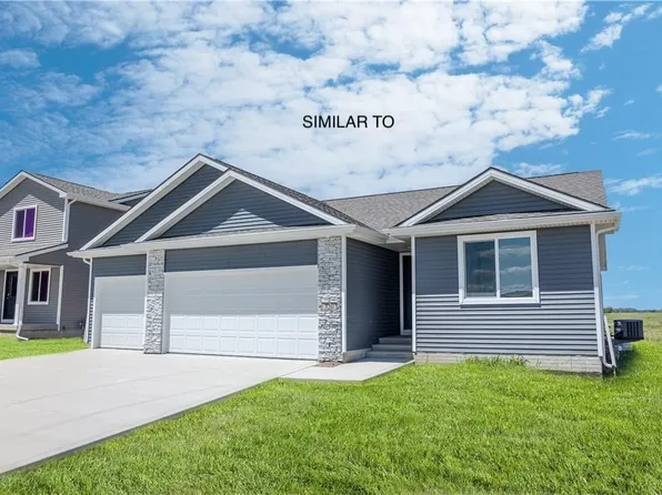324 S Valley View Dr, Norwalk, IA 50211