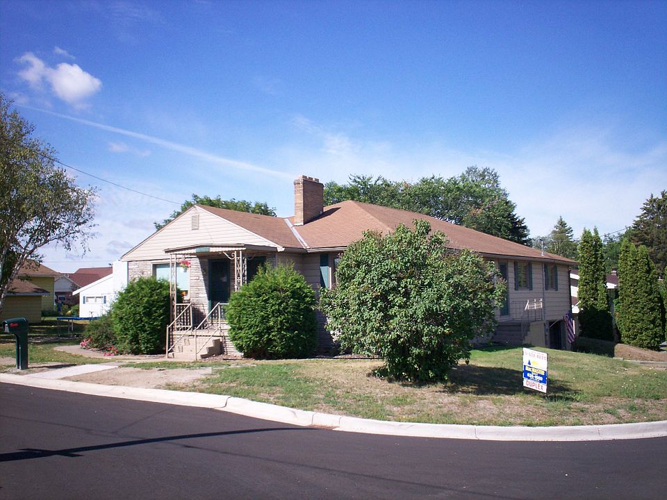 Corner lot with new road