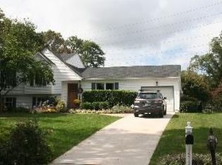 1213 Hollyoak Rd, Odenton, MD 21113