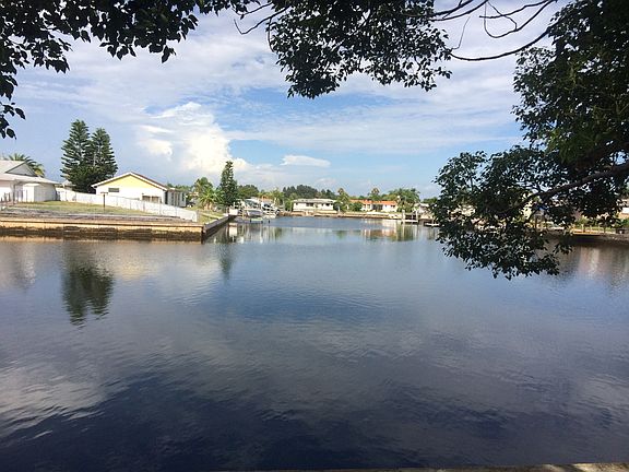 CANAL ACCES TO GULF OF MEXICO