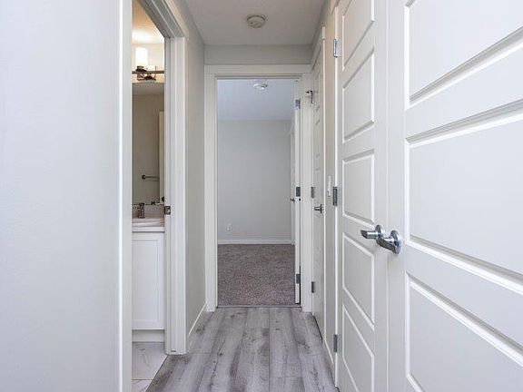2nd image of 20569 Seton Way SE