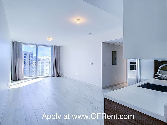 Brickell Ten 2 bedrooms 2 bath for rent - apply at www.CFRent.com
