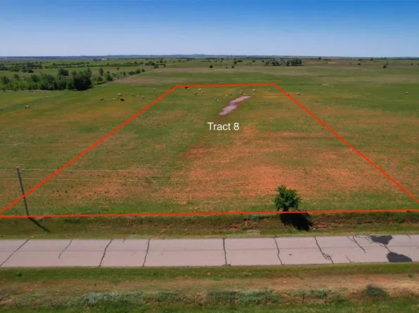 E Tract 1160 Rd #8, Elk City, OK 73644