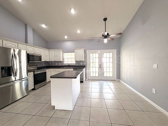 2nd image of 477 Sevilla Ave