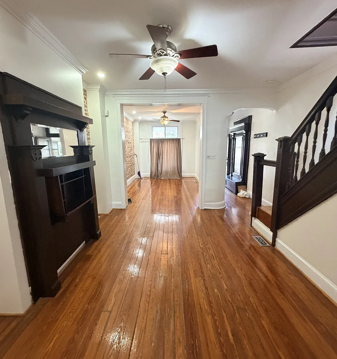 209 W. 27th St. — Photo 4