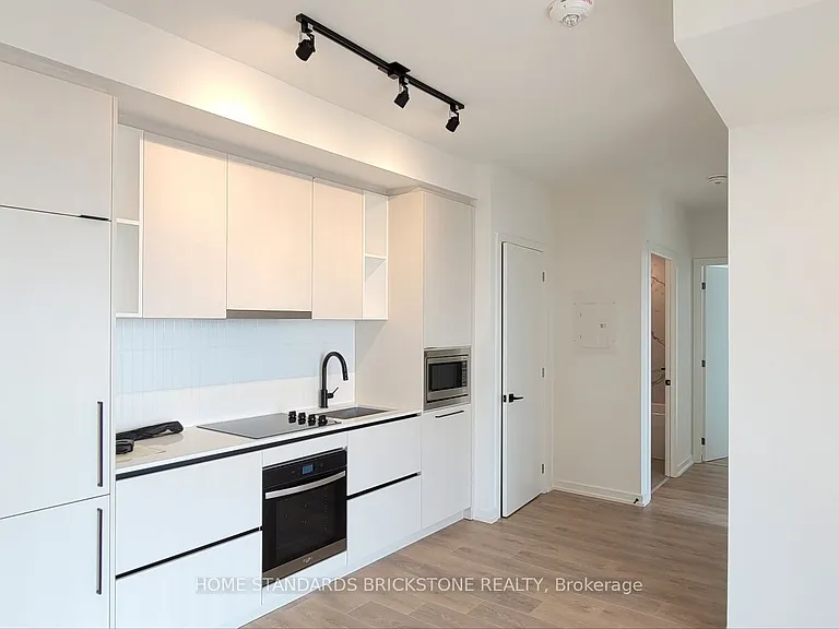 1285 Dupont St #1701 — Photo 3