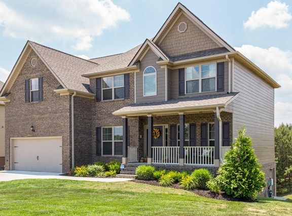 2nd image of 12933 Blakeslee Dr
