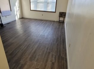 1413 E Madison St, Springfield, IL 62702