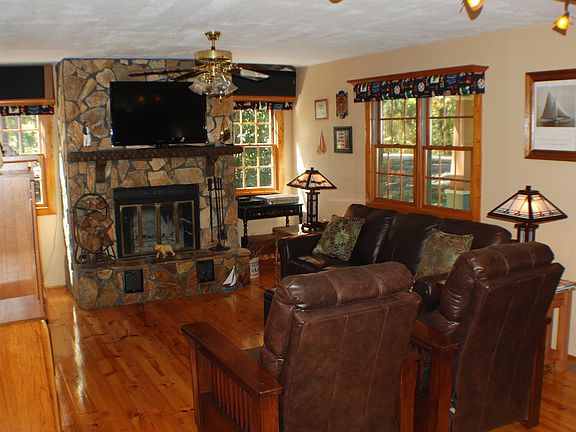 Living room with fireplace