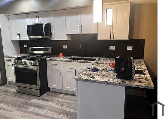 5th image of 4110 W Washington Blvd