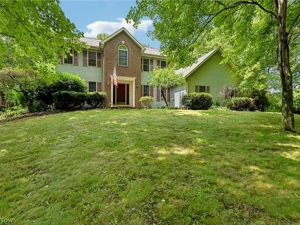 2660 S Medina Line Rd, Wadsworth, OH 44281