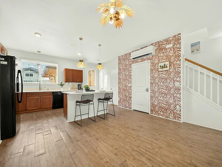 724 Kakala St #1303 — Photo 6