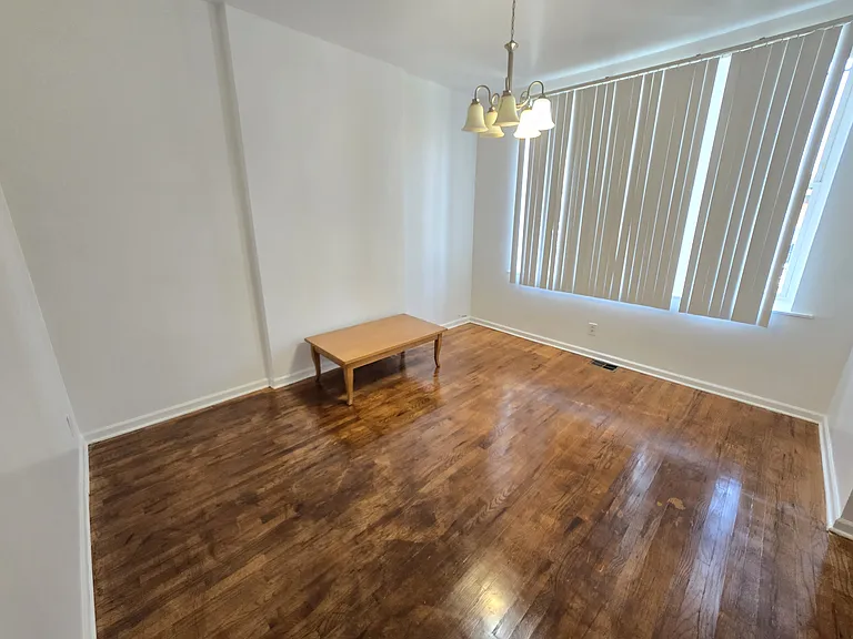 3007 S Princeton Ave #1 — Photo 2