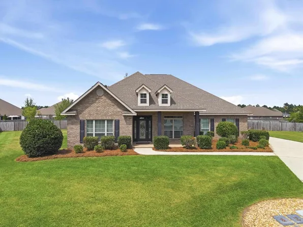 4074 Portland Cir, Gulf Shores, AL 36542