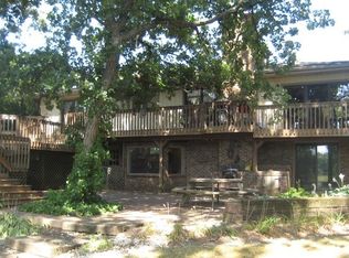 343 Banbury Rd, Mundelein, IL 60060