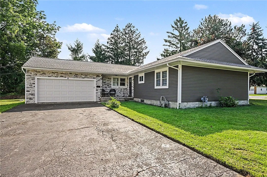 3 bed, 2.0 bath, 1296 sqft, $2,750 — Photo 2