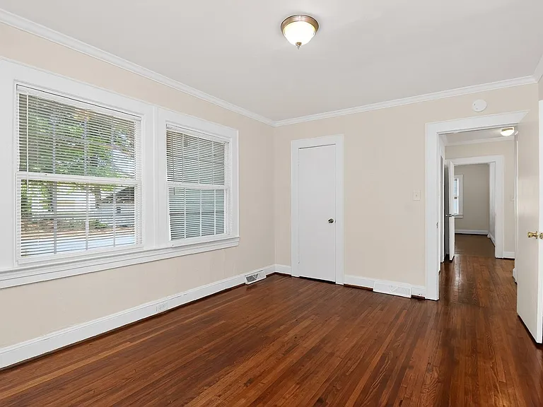 4812 Harris Rd — Photo 5