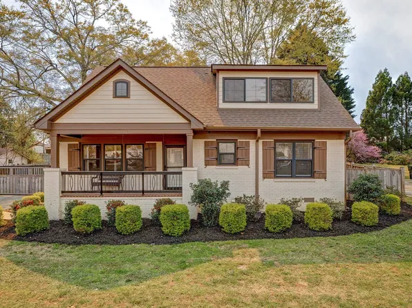 222 Keith Dr, Greenville, SC 29607