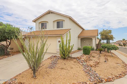 2416 W Chris Oliver Way Photo 1