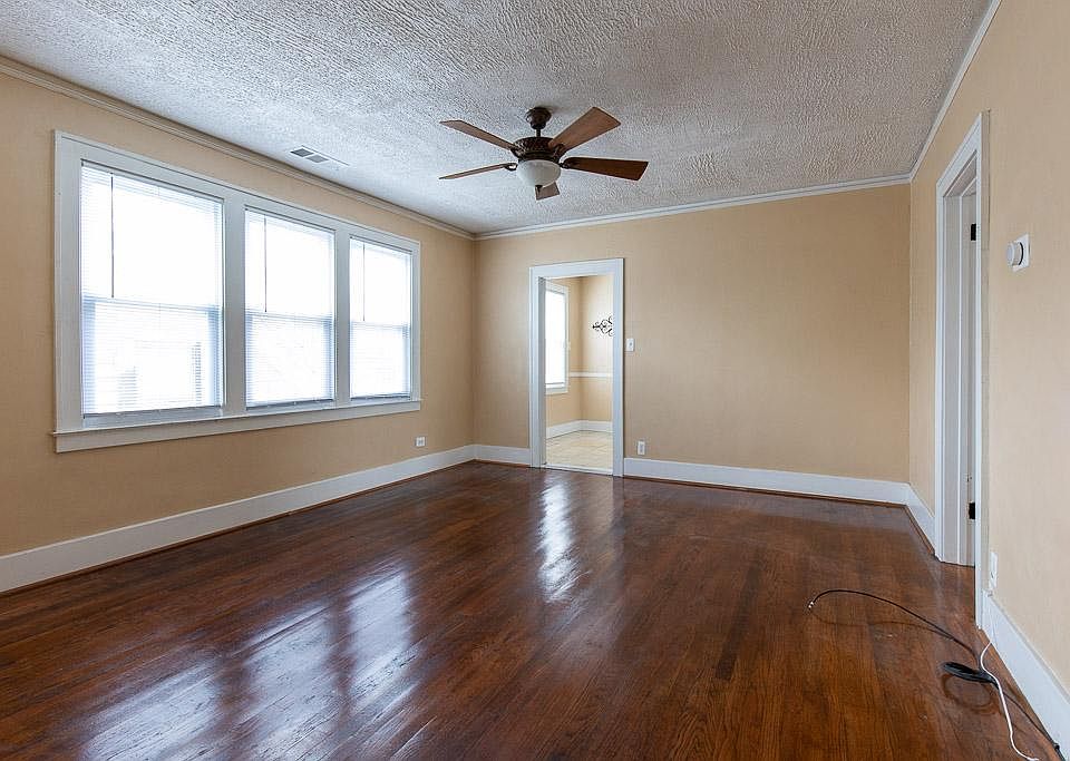 1st image of 4439 31st St #4439