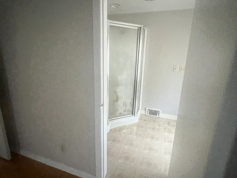 3634 Runnymede Blvd — Photo 44