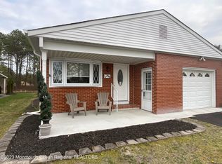 210 Orlando Blvd, Toms River, NJ 08757