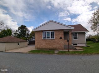 1103 Snyder Ave, McAdoo, PA 18237