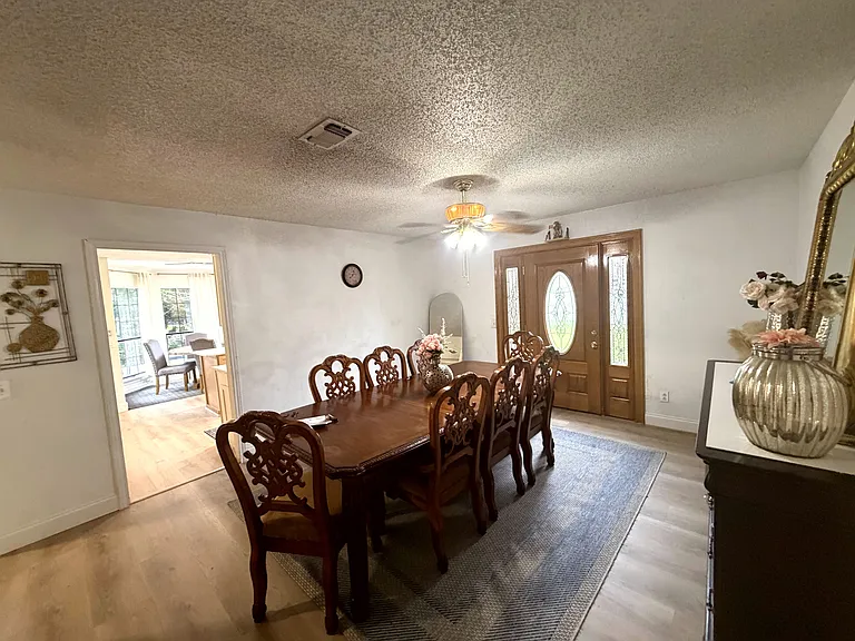 3101 Bandolino Ln — Photo 18